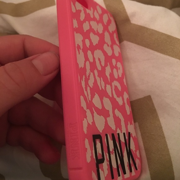 PINK Victoria Secret iPhone 5 rubber case - Picture 6 of 7